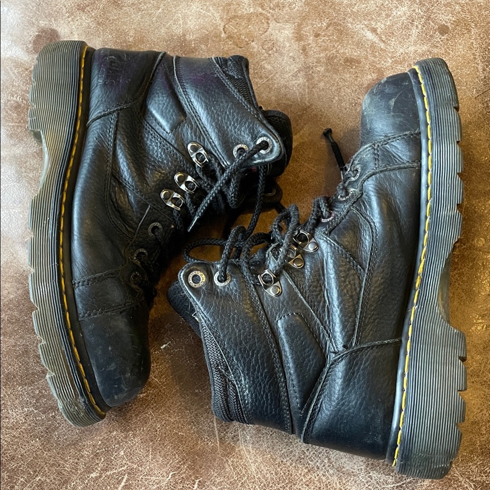Dr. Martens Men's Black Industrial Steel Toed Work Boots. Good Condition. Sz 10. - Picture 3 of 16